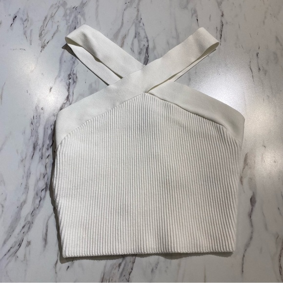 Aritzia Babaton Sculpt Knit Criss Cross Cropped Tank pearl white - Picture 3 of 7